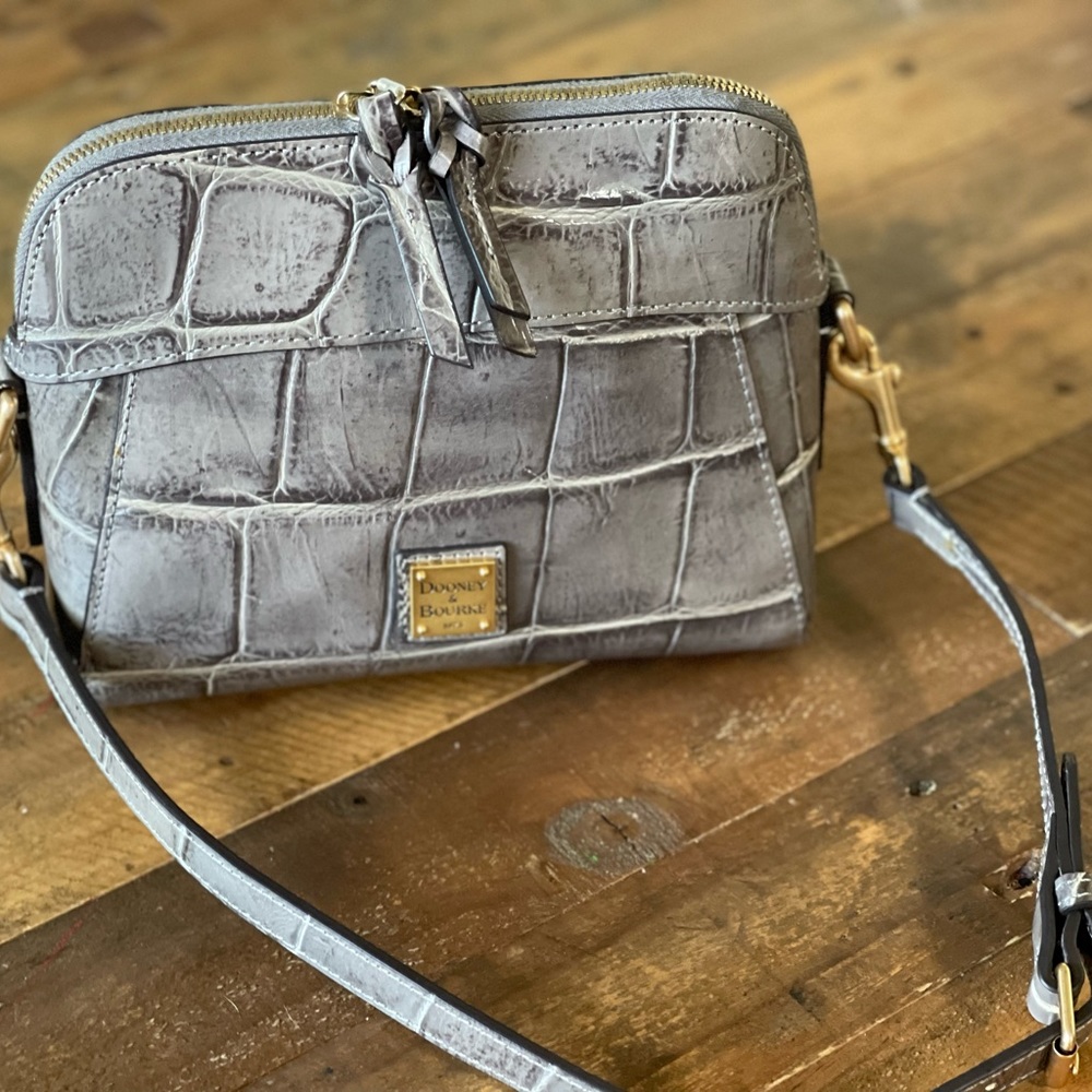 Croco Crossbody